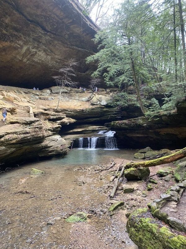 Photo of the middle falls in Old Man's Cave in Hocking Hills.